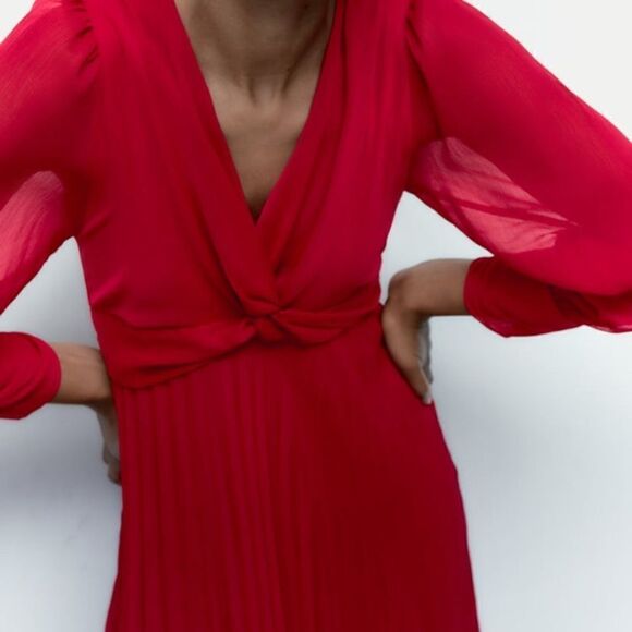 Zara Pleated Fuchsia Midi Dress New - Picture 8 of 11